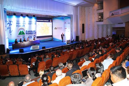 10 дахь жилийн Алтан спонсор Моннис Интернэшнл. Дисковер Монголиа-2012 чуулга уулзалт эхэллээ
